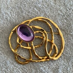 Gold with Lavender stone Brooch.